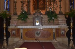 Presbiterio: Altare